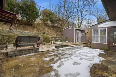 327 E Bruceton Rd, Pittsburgh, PA 15236 - Photo 39