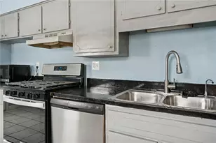 18 Brenda Ave, Penn Twp, PA 15644 - Photo 9