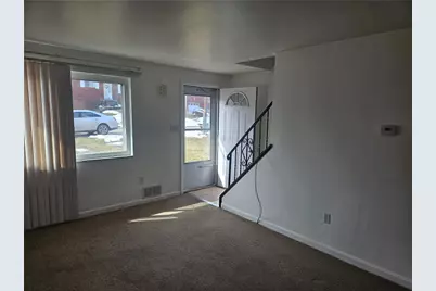 812 Westbury Rd #B, North Versailles, PA 15137 - Photo 5