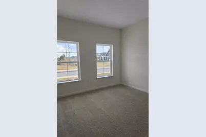 4277 Hawthorn Drive, South Park, PA 15129 - Photo 5