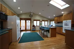 538 Brushglen Ln, Pittsburgh, PA 15236 - Photo 7