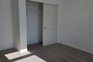 4296 Hawthorn Dr, South Park, PA 15129 - Photo 5