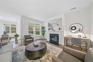 4296 Hawthorn Dr, South Park, PA 15129 - Photo 13