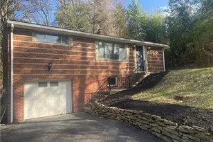 658 Fort Couch Rd, Pittsburgh, PA 15241 - Photo 1