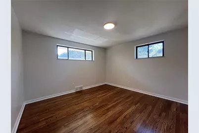 658 Fort Couch Road, Pittsburgh, PA 15241 - Photo 11