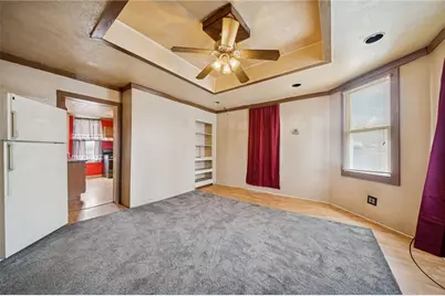 709 Helman St, Youngwood, PA 15697 - Photo 5