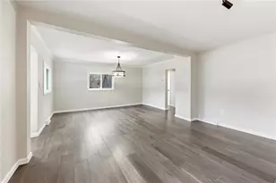 2421 Graceland Rd, New Castle, PA 16105 - Photo 17