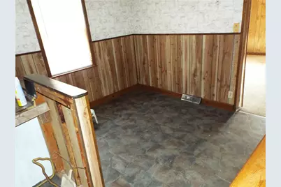 18 Penn Ave, Claysville, PA 15322 - Photo 21