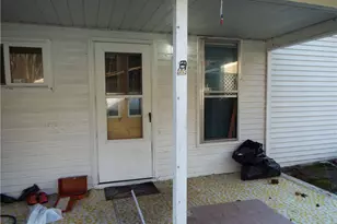 18 Penn Ave, Claysville, PA 15322 - Photo 9