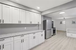 7032 Reynolds St, Pittsburgh, PA 15208 - Photo 15