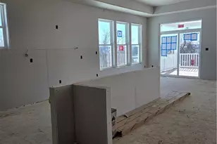 695 Ridge Ave, Canonsburg, PA 15317 - Photo 3