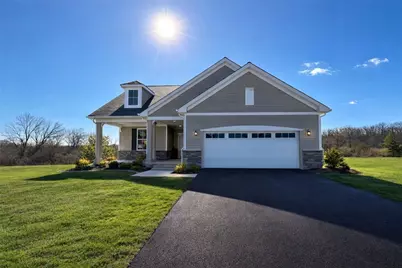 695 Ridge Avenue, Canonsburg, PA 15317 - Photo 1