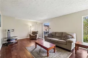 324 Central Dr, Cranberry Township, PA 16066 - Photo 7