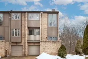 324 Central Dr, Cranberry Township, PA 16066 - Photo 1