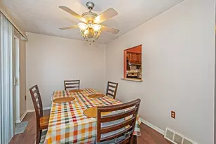 324 Central Dr, Cranberry Township, PA 16066 - Photo 9