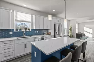 9261 Harmony Dr, Pittsburgh, PA 15237 - Photo 9