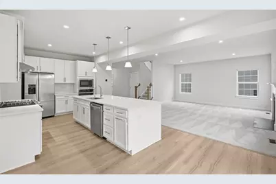 530 Blake Dr, Jackson Township, PA 16063 - Photo 11