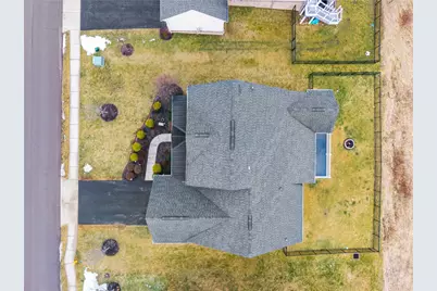 2028 Dantry Dr, Cecil, PA 15317 - Photo 35