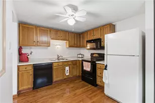 176 W Russets Circle, Bridgeville, PA 15017 - Photo 13