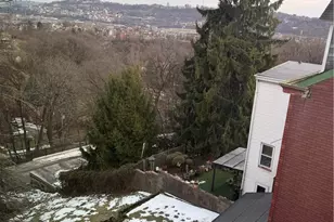 1706 Rhine St, Pittsburgh, PA 15212 - Photo 11