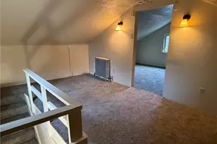 1706 Rhine St, Pittsburgh, PA 15212 - Photo 13