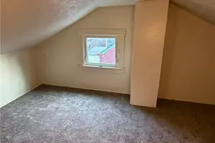 1706 Rhine St, Pittsburgh, PA 15212 - Photo 15