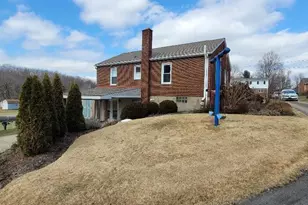 586 Sterling Dr, Buffalo Township, PA 16055 - Photo 7