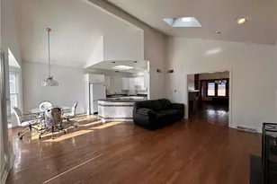 26 S Main St, Houston, PA 15342 - Photo 17