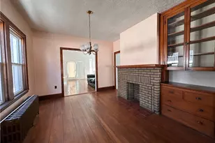 26 S Main St, Houston, PA 15342 - Photo 11