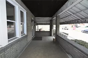 26 S Main St, Houston, PA 15342 - Photo 5