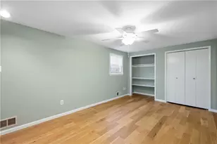 1823 Edward Dr, South Park, PA 15129 - Photo 25