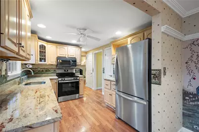 1823 Edward Drive, South Park, PA 15129 - Photo 11