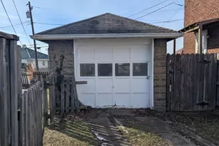 627 Kimball Ave, New Kensington, PA 15068 - Photo 5