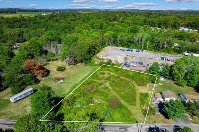 112 Elgie Dr, Center Township, PA 16001 - Photo 1