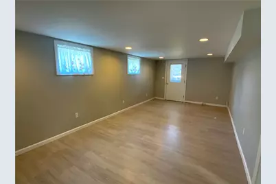 19 Lafayette St, Claysville, PA 15323 - Photo 7