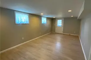 19 Lafayette St, Claysville, PA 15323 - Photo 7