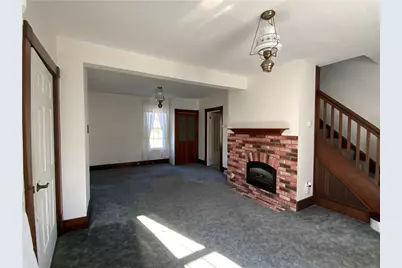 19 Lafayette St, Claysville, PA 15323 - Photo 5