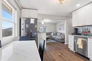 215 1/2 Dombroski Ave, New Kensington, PA 15068 - Photo 13