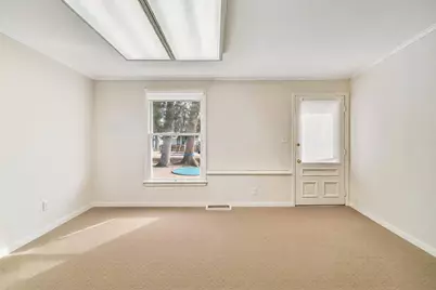 108 S Saint Clair St #B, Ligonier Boro, PA 15658 - Photo 17