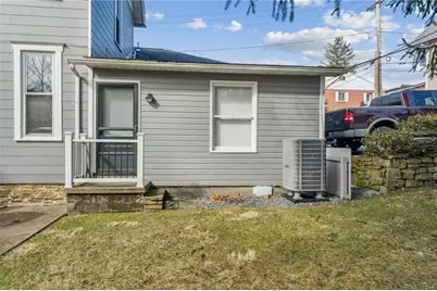 108 S Saint Clair St #B, Ligonier Boro, PA 15658 - Photo 25