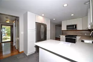 603 Meade Dr, Coraopolis, PA 15108 - Photo 15