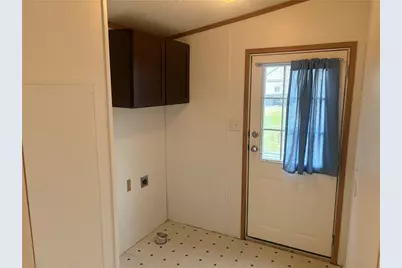 903 Union St., Farrell, PA 16121 - Photo 11