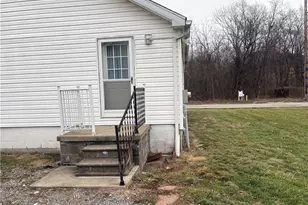 903 Union St, Farrell, PA 16121 - Photo 27