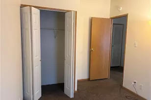 903 Union St, Farrell, PA 16121 - Photo 21