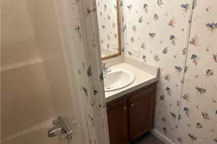 903 Union St, Farrell, PA 16121 - Photo 17