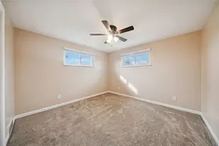 10660 Crestview Dr, Irwin, PA 15642 - Photo 17