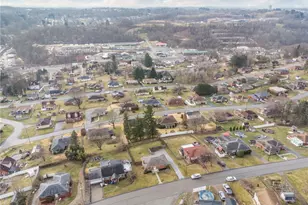 10660 Crestview Dr, Irwin, PA 15642 - Photo 31