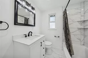 10660 Crestview Dr, Irwin, PA 15642 - Photo 15