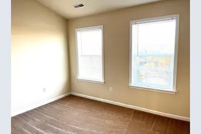 525 Gala Dr, Canonsburg, PA 15317 - Photo 15