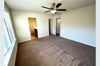 525 Gala Dr, Canonsburg, PA 15317 - Photo 11